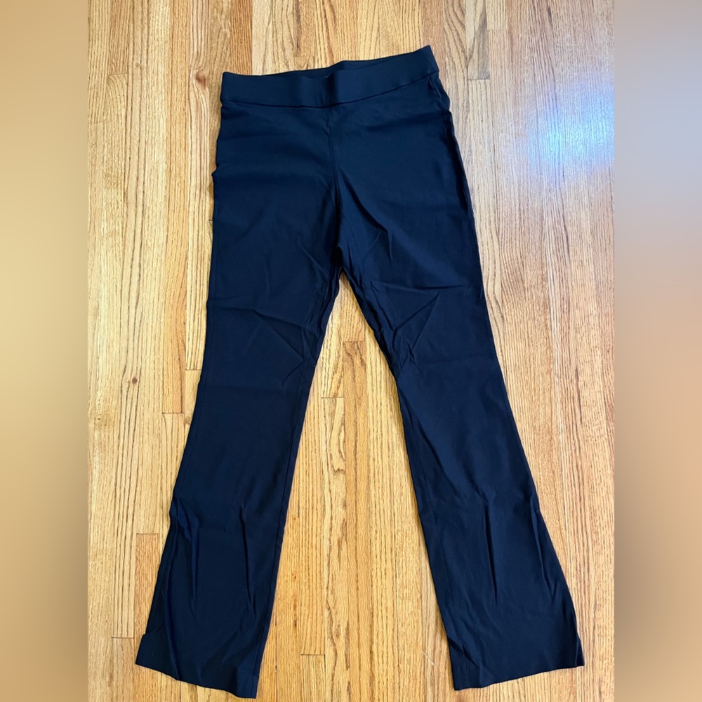 Women’s Vera Wang Pull On Pants~Sz M~Black